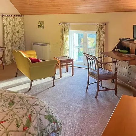 Amazing In Sur Anille With Sauna * Conflans-sur-Anille
