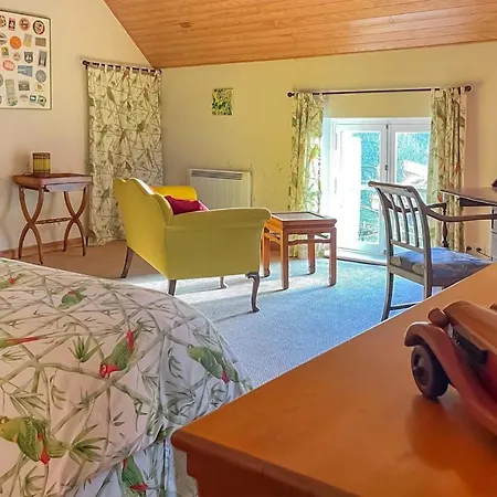 In Sur Anille بيت للعطل